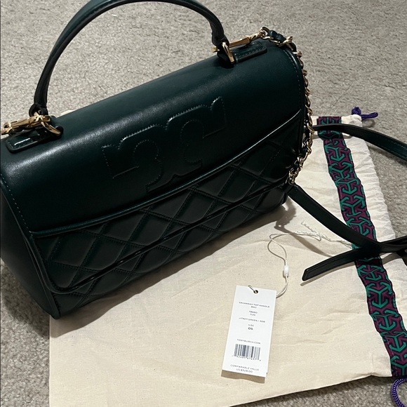 Tory Burch Handbags - Tory Burch Dark Green Quilted Shoulder Bag